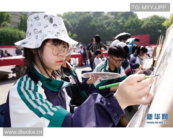 成都街舞队与重庆街舞队赛后复盘分析灵活性表现与战术对比