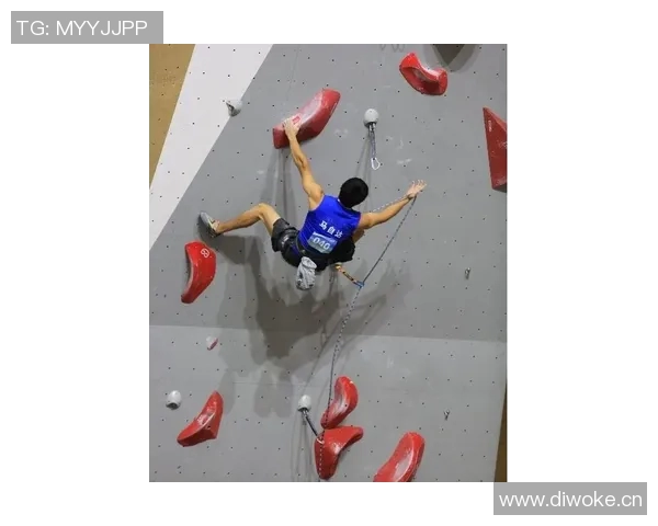 西安攀岩队在极限运动会中的团队协作表现精彩点评与分析